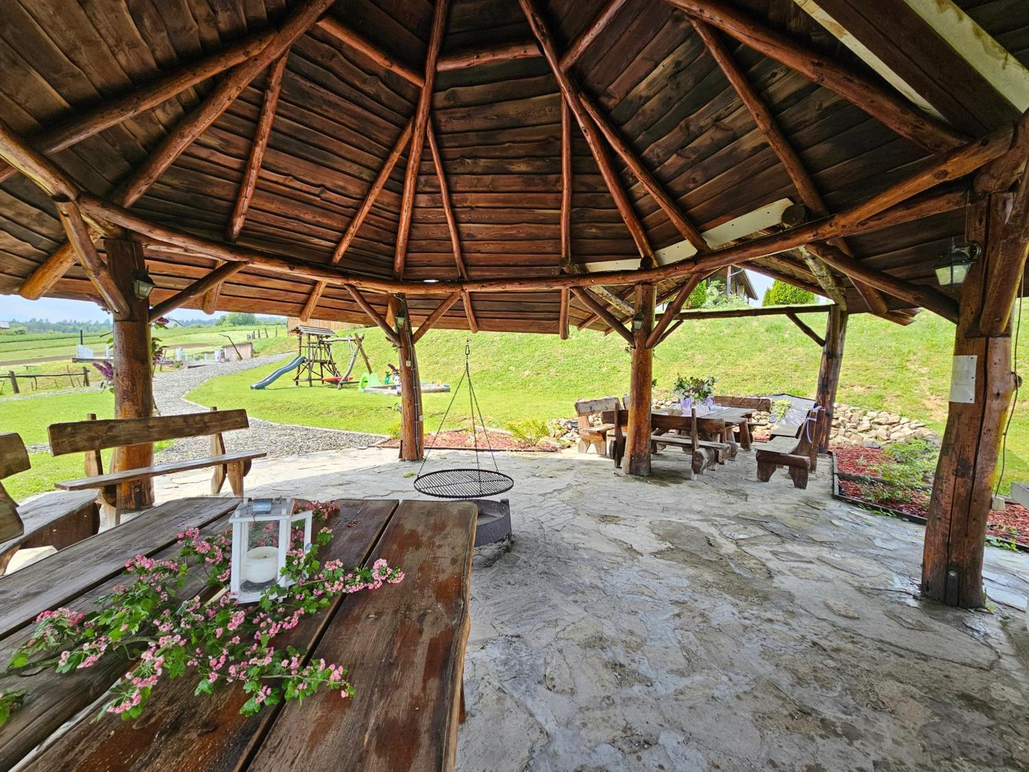 Chata W Bieszczadzie Apartamenty I Domki Z Sauna Bieszczady Polańczyk Exterior foto